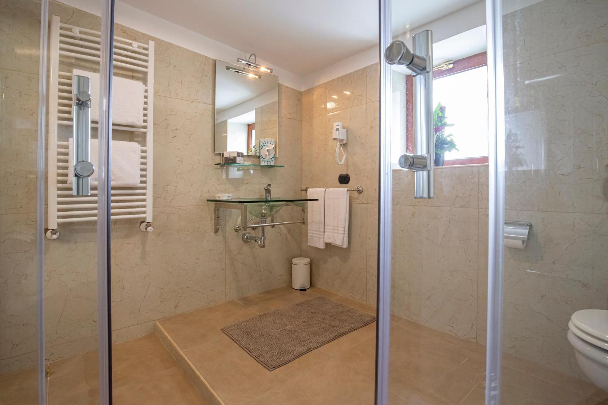 Hotel San Luca Battipaglia Luaran gambar
